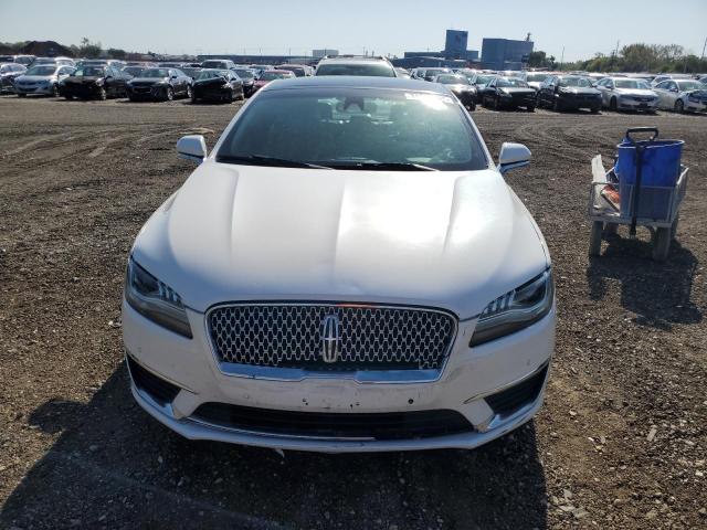 2017 LINCOLN MKZ RESERV - 3LN6L5E95HR659396