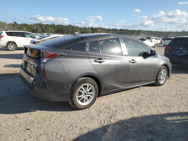 VIN JTDKBRFUXJ3590211 2018 Toyota Prius no.3