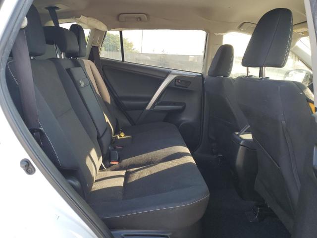 2018 TOYOTA RAV4 HV LE - JTMRJREV3JD189587