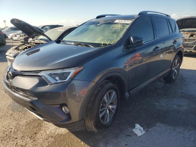 VIN JTMWFREVXHJ115986 2017 Toyota RAV4, Xle no.1