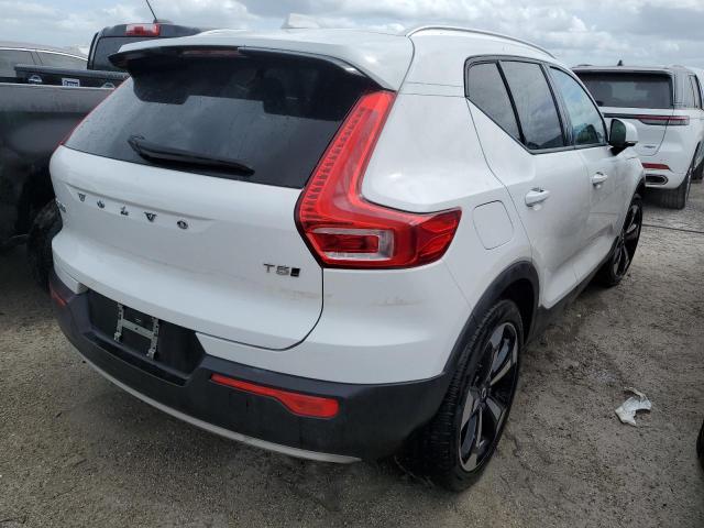 VIN YV4162UK9L2330610 2020 Volvo XC40, T5 Momentum no.3