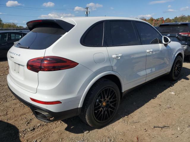 VIN WP1AA2A29HKA86114 2017 PORSCHE CAYENNE no.3