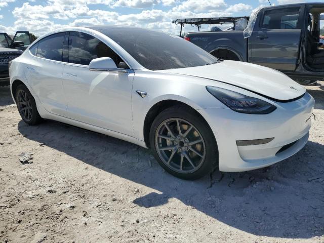 VIN 5YJ3E1EA6KF483052 2019 Tesla MODEL 3 no.4