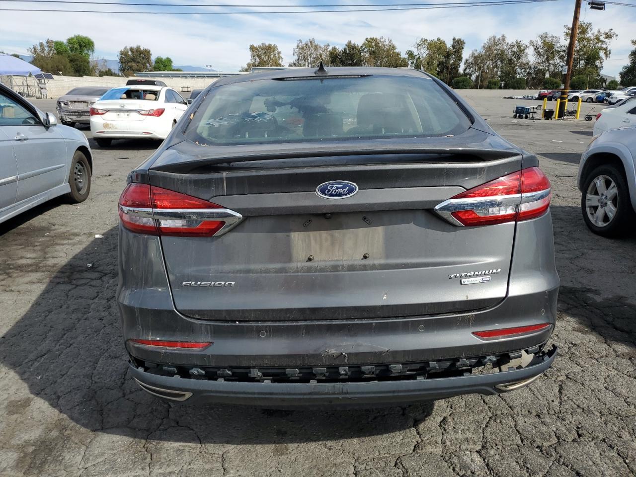 Lot #2989127743 2020 FORD FUSION TIT