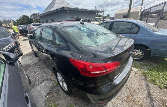 VIN 1FADP3F25HL220693 2017 Ford Focus, SE no.3