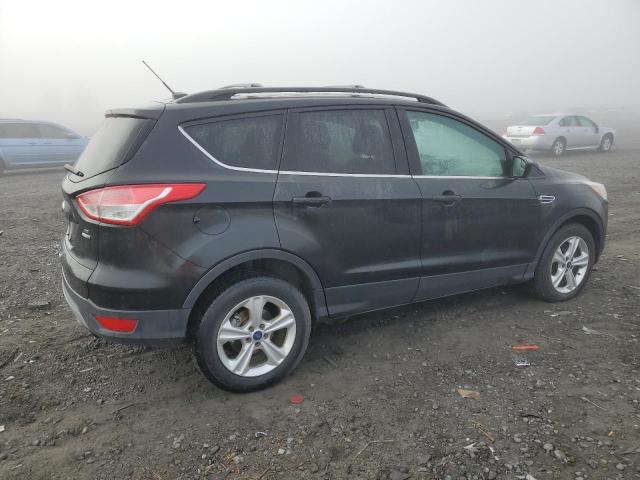 VIN 1FMCU9G93FUA33114 2015 Ford Escape, SE no.3