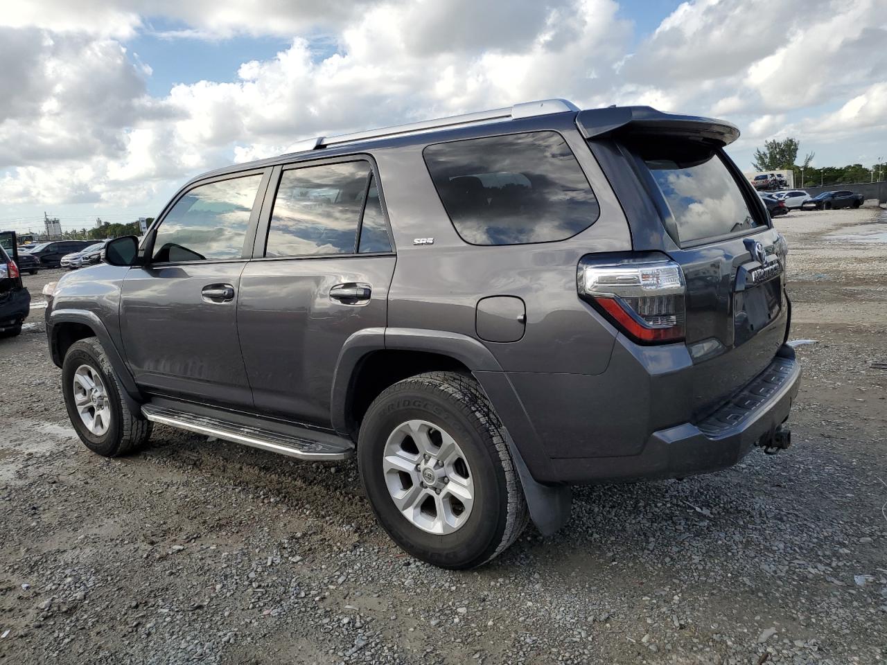 Lot #3009104401 2015 TOYOTA 4RUNNER SR