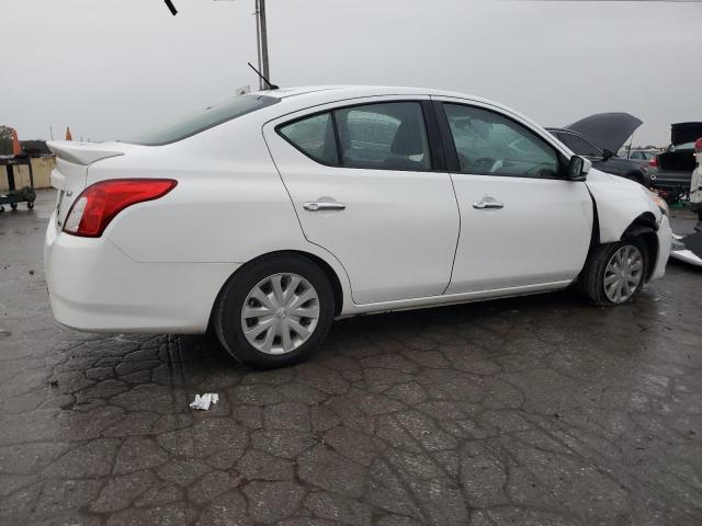 VIN 3N1CN7AP7GL860724 2016 NISSAN VERSA no.3