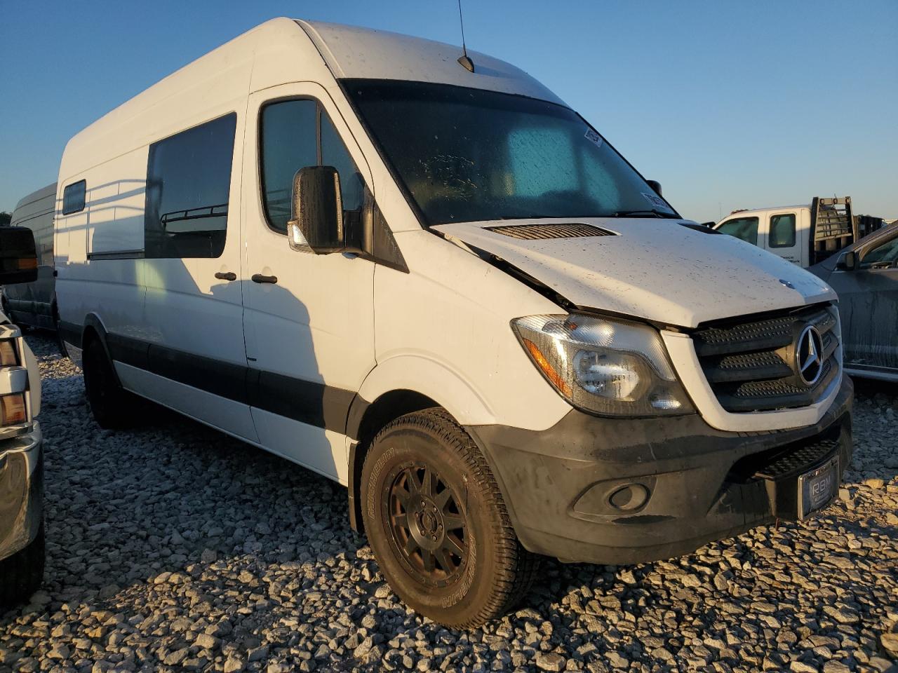 Lot #2923977908 2015 MERCEDES-BENZ SPRINTER 2