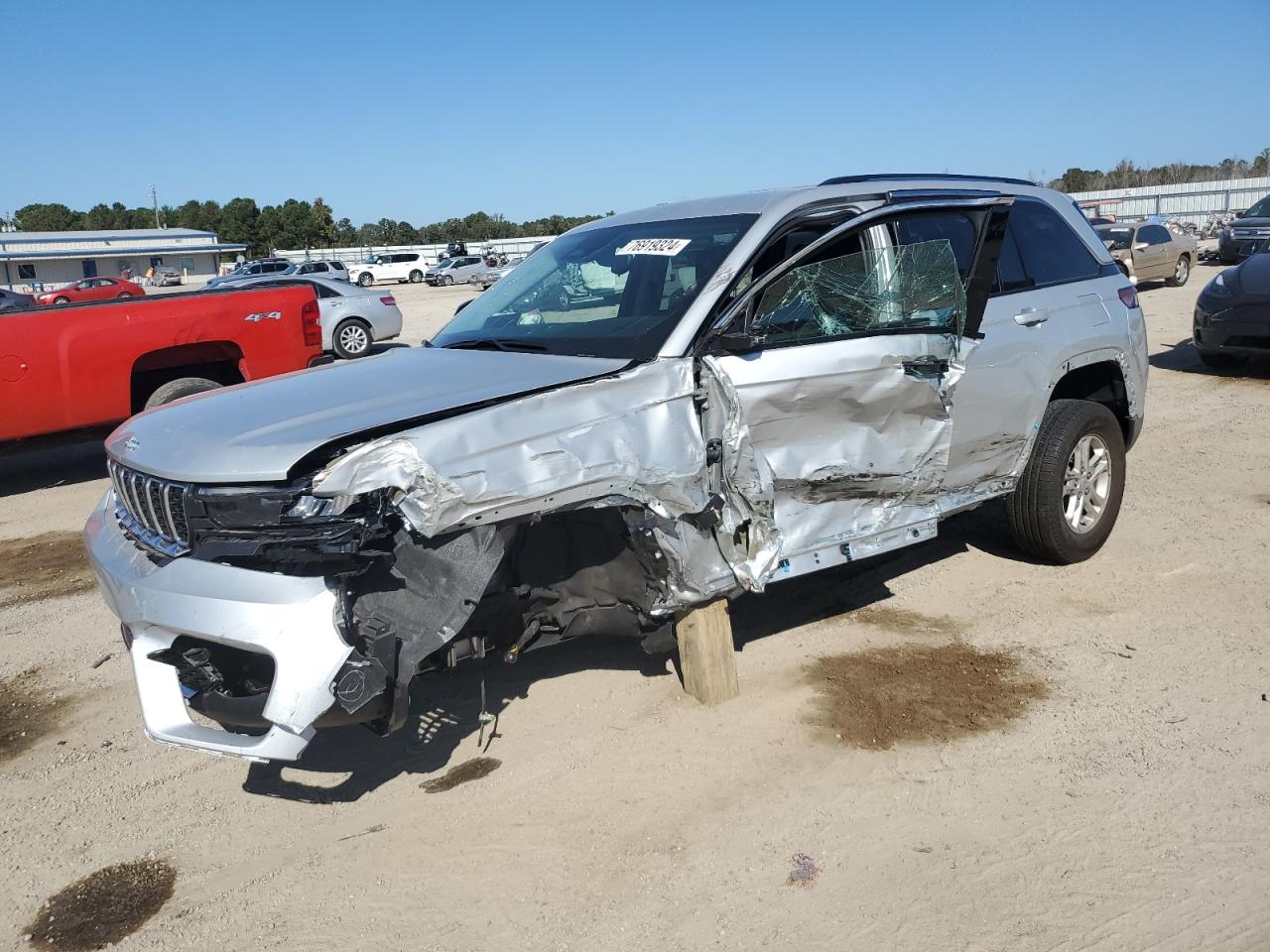 JEEP GRAND CHEROKEE LAREDO