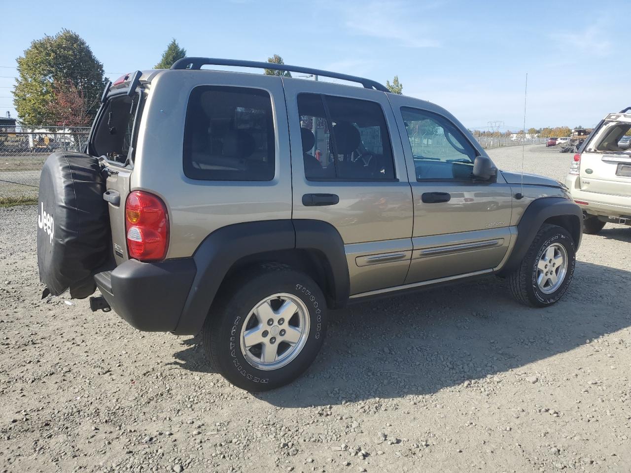 Lot #2893465593 2004 JEEP LIBERTY LI