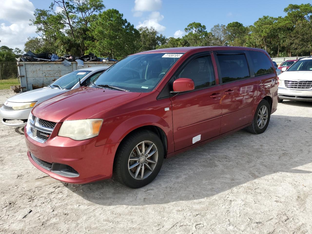 Lot #2989212641 2014 DODGE GRAND CARA