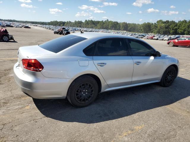 2015 VOLKSWAGEN PASSAT S - 1VWAS7A3XFC065507