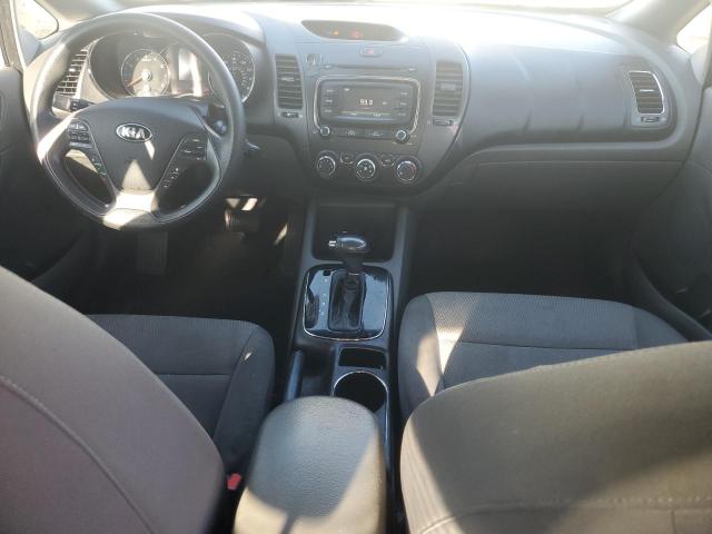 VIN 3KPFK4A73JE270811 2018 KIA Forte, LX no.8