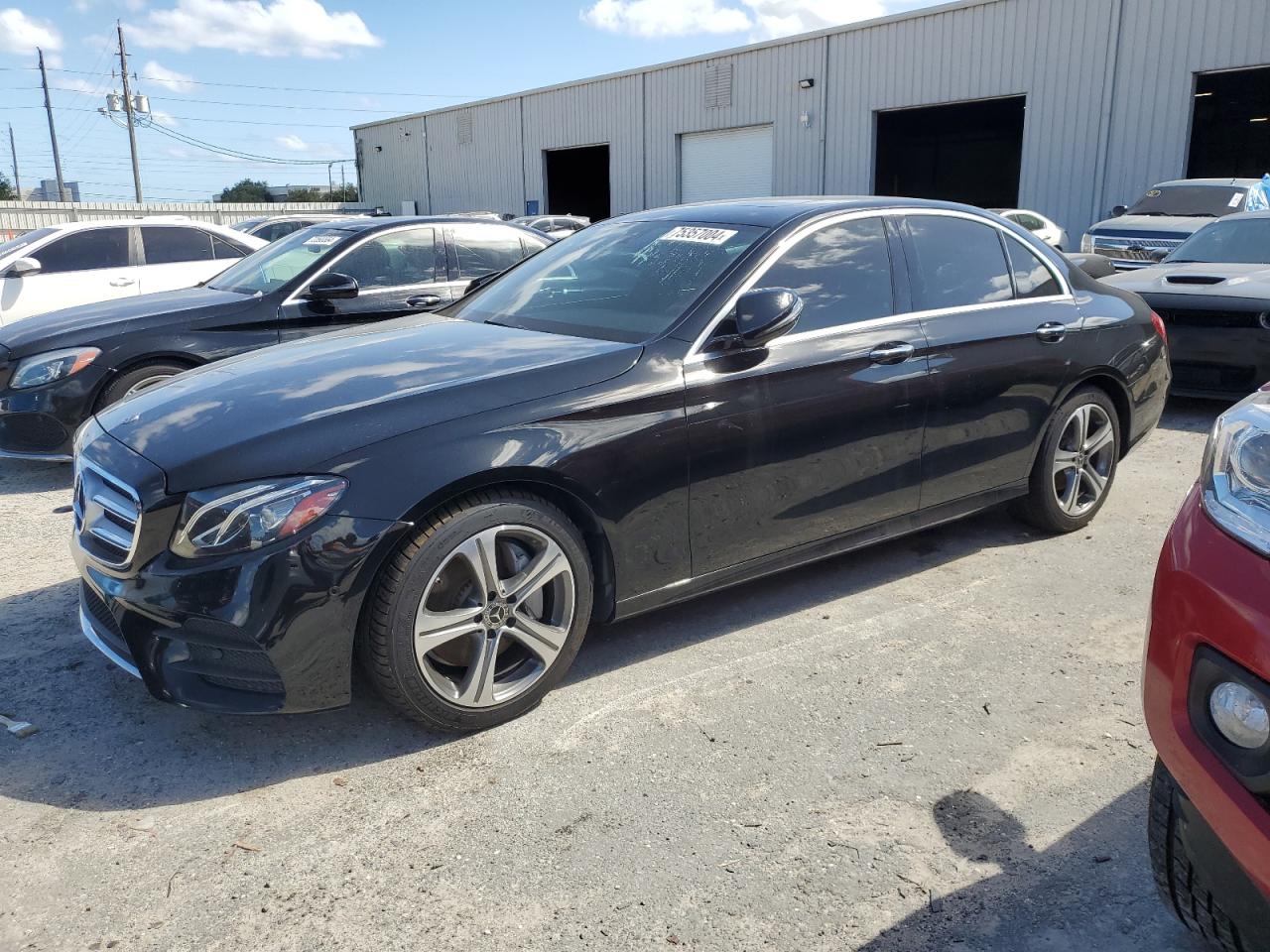 Mercedes-Benz E-Class 2017 E300