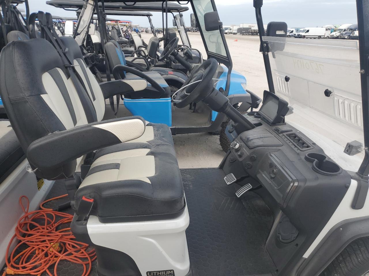 Lot #3037162557 2023 HDKP GOLF CART