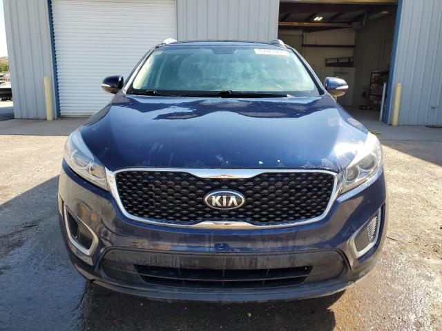 VIN 5XYPG4A3XGG181817 2016 KIA Sorento, LX no.5