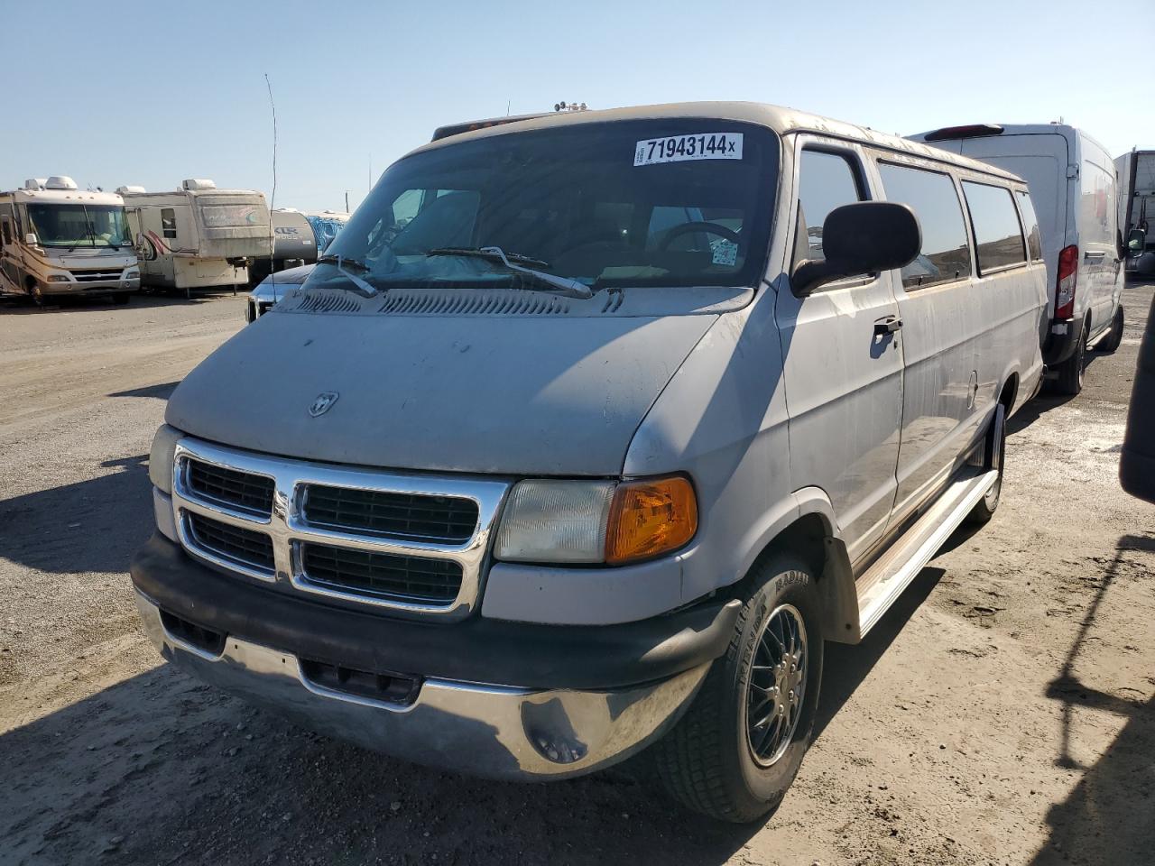 Dodge Ram Wagon 2002 3500