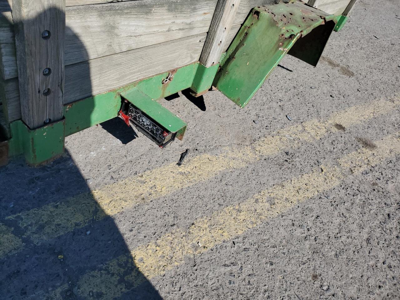 Lot #2921498693 1989 UTILITY TRAILER