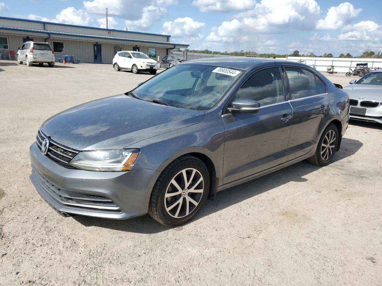 VOLKSWAGEN JETTA SE