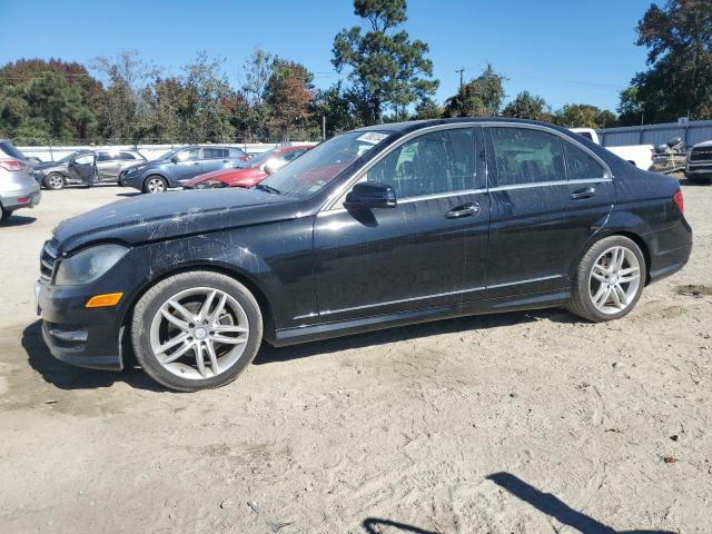 VIN WDDGF4HB6ER310138 2014 Mercedes-Benz C-Class, 250 no.1