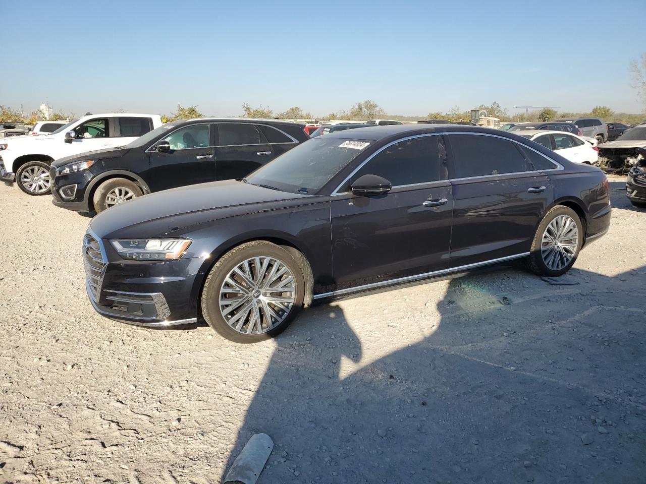 WAU8DBF89KN007595 AUDI A8 L 2019