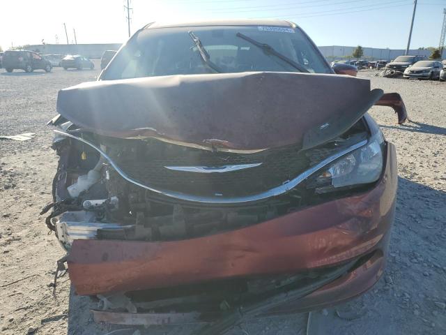 VIN 2C4RC1CG3JR106415 2018 Chrysler Pacifica, LX no.5