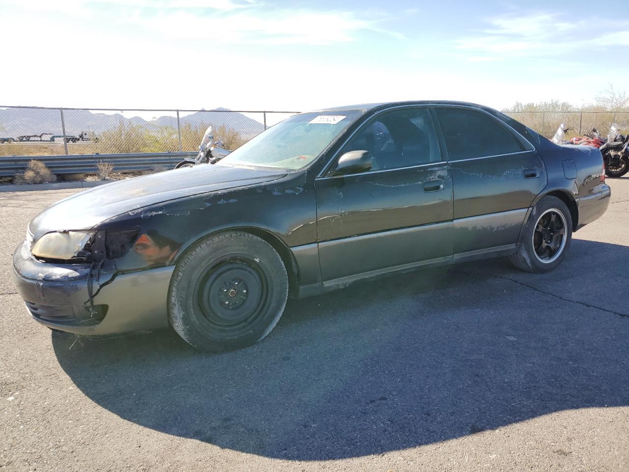 Lot #2960361771 2000 LEXUS ES 300