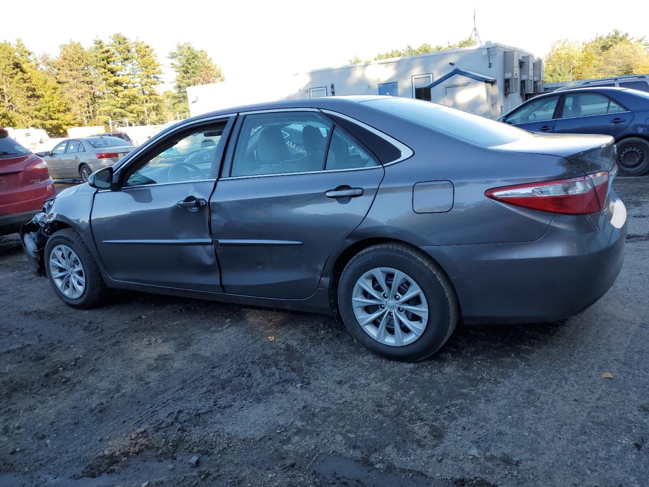 Lot #2955091790 2017 TOYOTA CAMRY LE