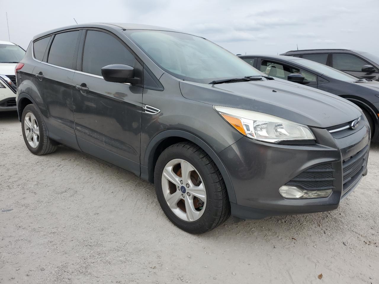 Lot #2928200744 2016 FORD ESCAPE SE