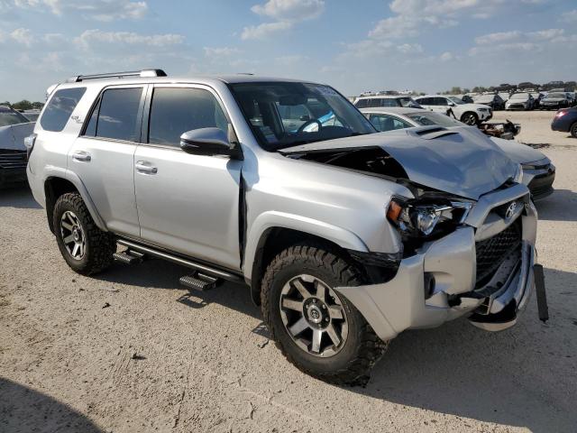 VIN JTEBU5JR4K5633027 2019 Toyota 4runner, SR5 no.4