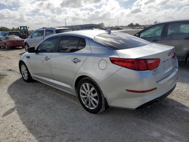 VIN 5XXGN4A78FG517301 2015 KIA Optima, EX no.2