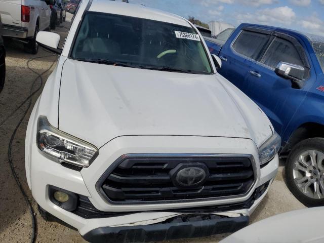 VIN 3TMAZ5CN5JM053080 2018 Toyota Tacoma, Double Cab no.5