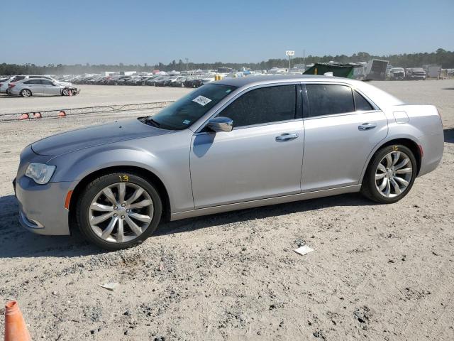 VIN 2C3CCAEG4JH136648 2018 Chrysler 300, Limited no.1