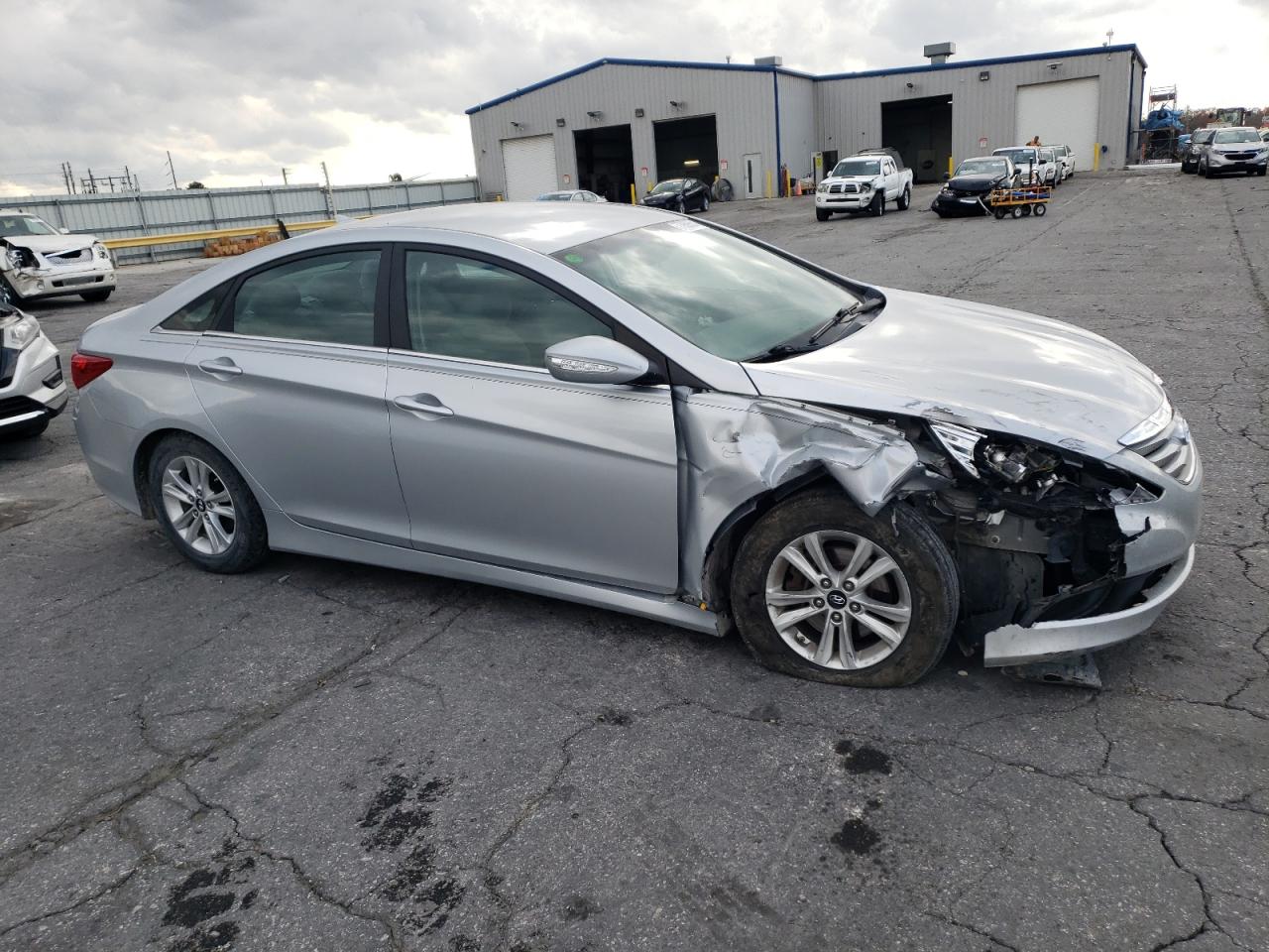 Lot #2998711653 2014 HYUNDAI SONATA GLS