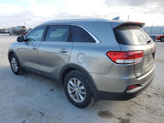 VIN 5XYPG4A33HG259467 2017 KIA Sorento, LX no.2