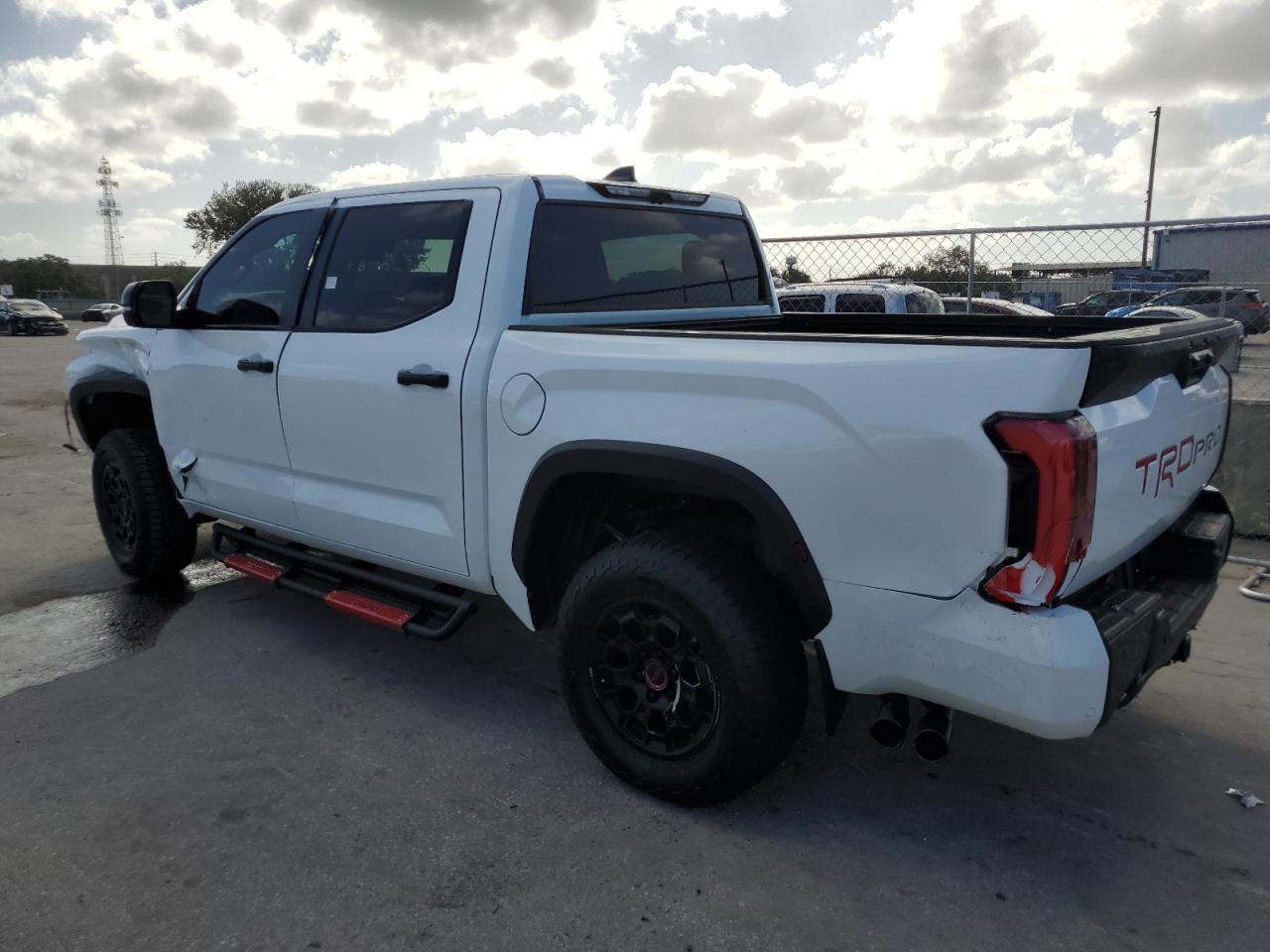 Lot #3032838018 2024 TOYOTA TUNDRA CRE