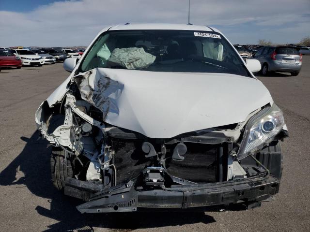 2018 TOYOTA SIENNA LE - 5TDKZ3DC4JS904579
