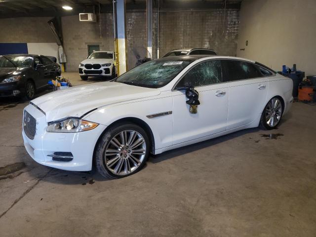 JAGUAR XJL PORTFO 2015 white  gas SAJWJ2GD0F8V85413 photo #1