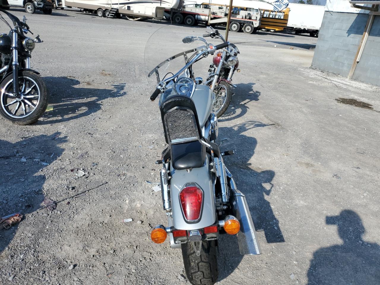 Lot #2976976617 2004 HONDA VTX1300 C