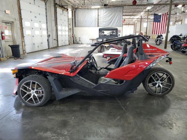 POLARIS SLINGSHOT 2018 red  gas 57XAAPFA0J8127657 photo #4