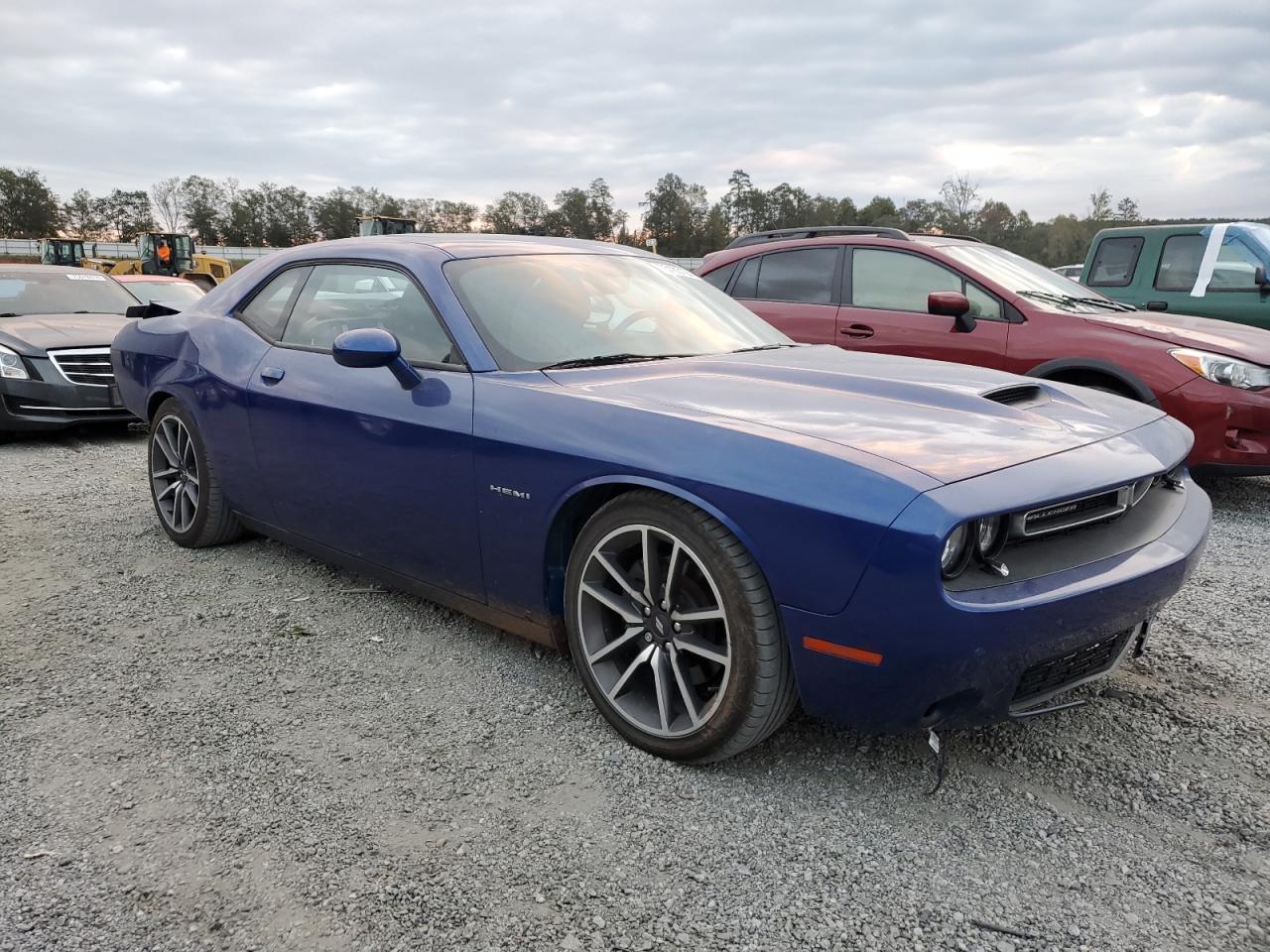 Lot #2979213018 2020 DODGE CHALLENGER