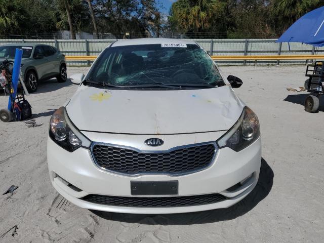 VIN KNAFK5A87G5652971 2016 KIA Forte, LX no.5