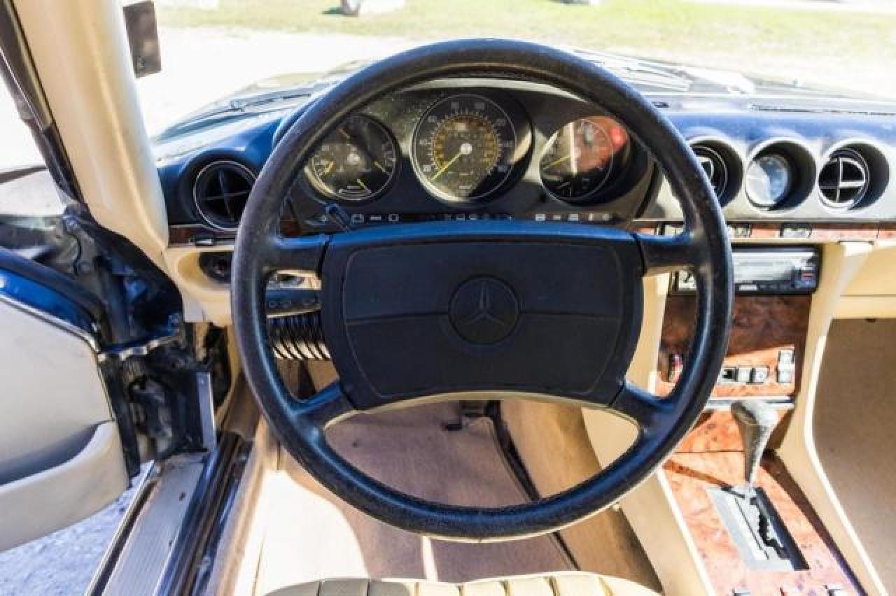 Lot #2928043399 1988 MERCEDES-BENZ 560 SL