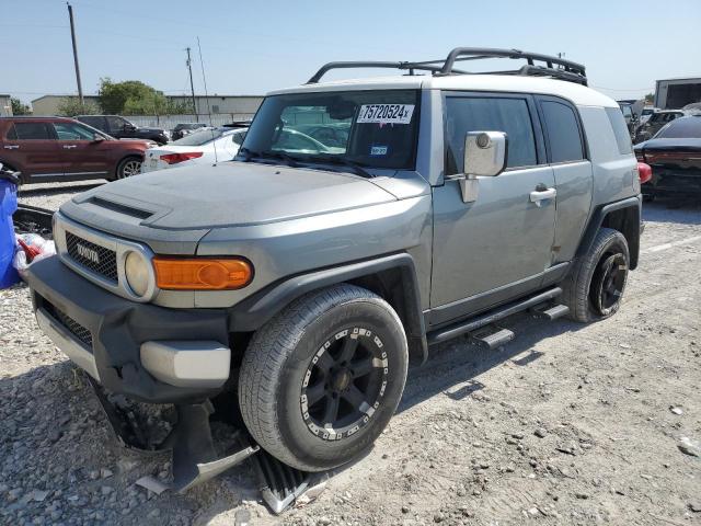 TOYOTA FJ CRUISER 2011 gray  gas JTEZU4BF8BK011268 photo #1