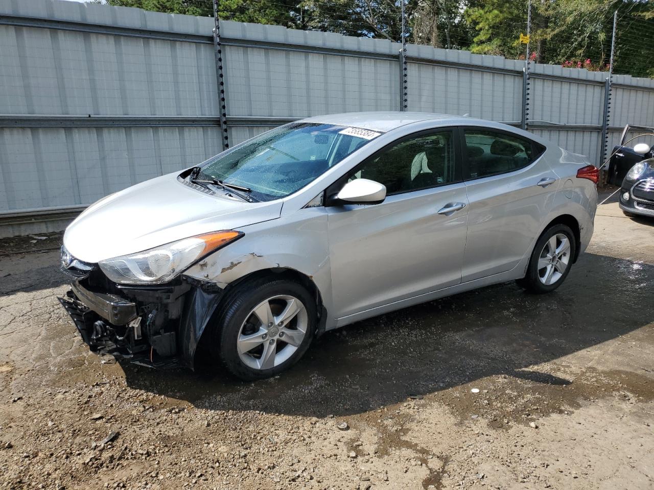 Hyundai Elantra 2013 UD