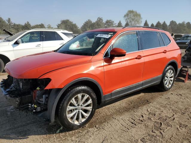 VIN 3VV3B7AX3JM020304 2018 Volkswagen Tiguan, SE no.1