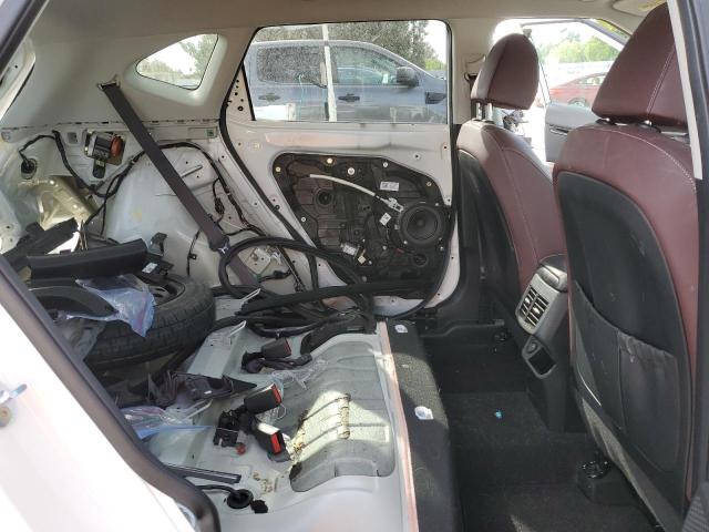 2023 KIA SELTOS SX KNDETCA27P7422654