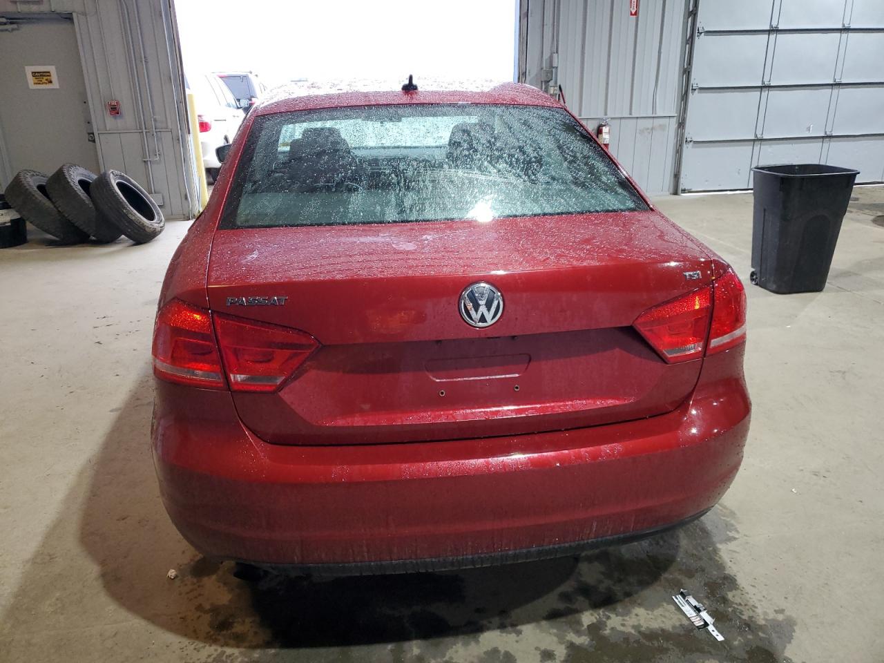 Lot #2909796305 2015 VOLKSWAGEN PASSAT S