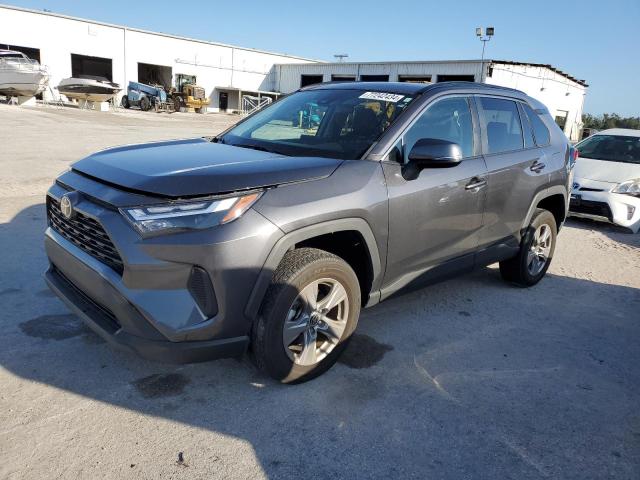 VIN 2T3W1RFV3NC181517 2022 Toyota RAV4, Xle no.1